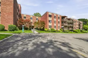 115 Dehaven Dr, Yonkers, NY 10703 - Photo 4