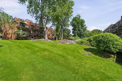 115 Dehaven Drive #305, Yonkers, NY 10703 - Photo 14