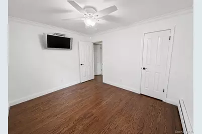 40 Edgewood Road First Floor Unit#1, Port Washington, NY 11050 - Photo 12
