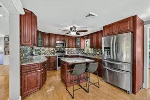 35 Hillside Dr, Marlboro, NY 12542 - Photo 8
