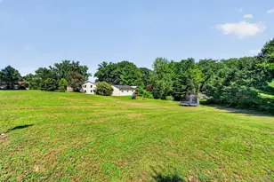 35 Hillside Dr, Marlboro, NY 12542 - Photo 40