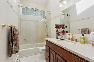 2917 Len Dr, Bellmore, NY 11710 - Photo 10