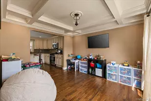 23 Cambridge Ave, Bethpage, NY 11714 - Photo 10