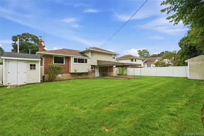 14 Oak Drive, Plainview, NY 11803 - Photo 32