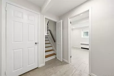 14 Oak Drive, Plainview, NY 11803 - Photo 24