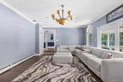 1 Whispering Court, Dix Hills, NY 11746 - Photo 12