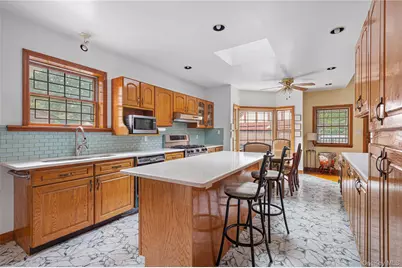18132 Henley Road, Jamaica, NY 11432 - Photo 4
