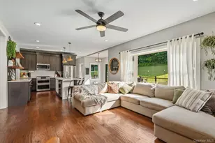34 Boville Ct, Chester, NY 10918 - Photo 14