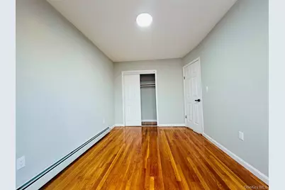 2938 Bouck Avenue, Bronx, NY 10469 - Photo 16