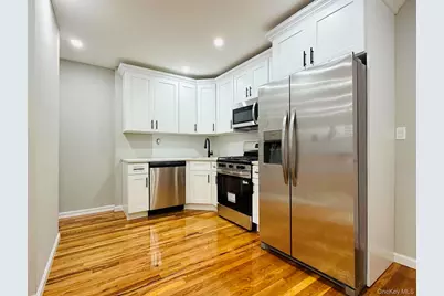 2938 Bouck Avenue, Bronx, NY 10469 - Photo 12
