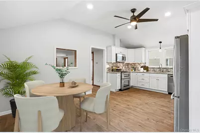 194 Smith Street, Poughkeepsie, NY 12601 - Photo 8