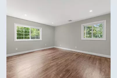 250 Lakeshore Boulevard, Massapequa Park, NY 11762 - Photo 6