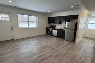 11 Alexandra Matthews Rd, Wallkill, NY 12589 - Photo 8