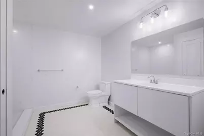 139 Fifth Avenue #4f, Pelham, NY 10803 - Photo 10
