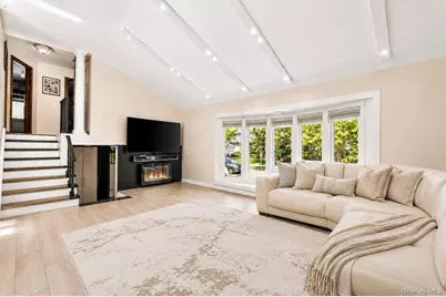 871 Kilmer Lane, Woodmere, NY 11581 - Photo 2