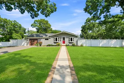 91 Spruce Avenue, West Islip, NY 11795 - Photo 1