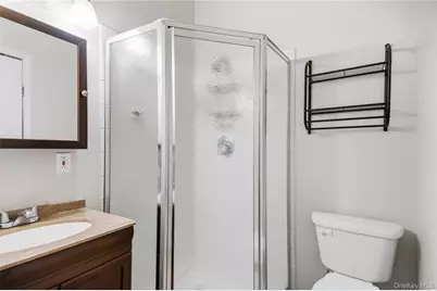 91 Spruce Avenue, West Islip, NY 11795 - Photo 16