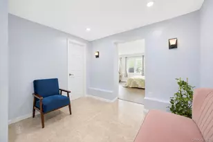 49 Village Dr, Jericho, NY 11753 - Photo 24