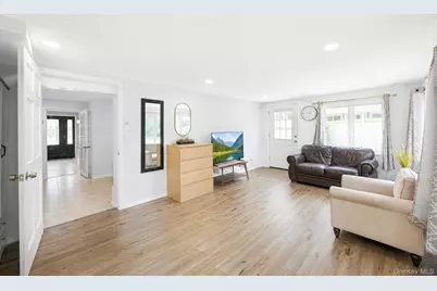 49 Village Drive, Jericho, NY 11753 - Photo 26