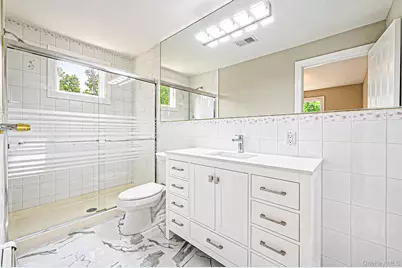 32 Annandale Road, Commack, NY 11725 - Photo 16