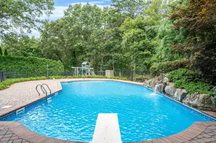 32 Annandale Rd, Commack, NY 11725 - Photo 44