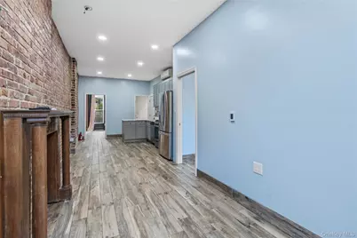 220 E 116th Street #3rd Floor, New York, NY 10029 - Photo 10