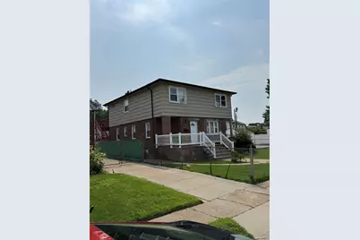 126 Sussex Road, Elmont, NY 11003 - Photo 2