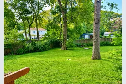 86 N Evergreen Drive, Selden, NY 11784 - Photo 12
