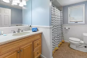 211 Longneck Blvd, Riverhead, NY 11901 - Photo 10
