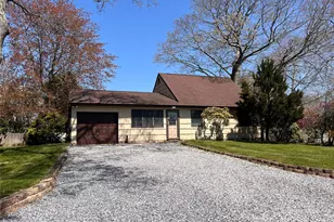 27 W Tiana Rd, Hampton Bays, NY 11946 - Photo 20