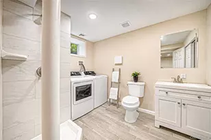 2 Storey Ave, Central Islip, NY 11722 - Photo 18