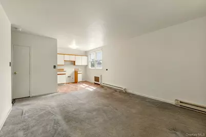 82-11 262nd Street, Floral Park, NY 11004 - Photo 14
