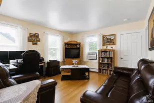 24 Round Lake Ave, Monroe, NY 10950 - Photo 8