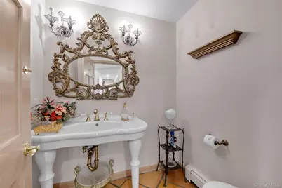 120 Gristmill Lane, Great Neck, NY 11023 - Photo 6