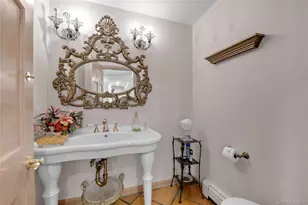 120 Grist Mill Ln, Great Neck, NY 11023 - Photo 6