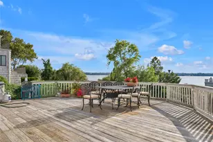 120 Grist Mill Ln, Great Neck, NY 11023 - Photo 24