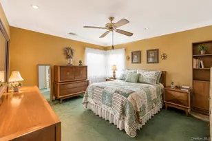 40 Nantucket Dr, Medford, NY 11763 - Photo 34