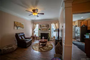10 Bainbridge Pl, Newburgh, NY 12550 - Photo 4