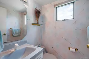 2075 Berkley Ln, Merrick, NY 11566 - Photo 10