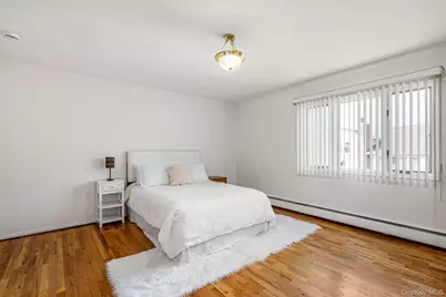 2075 Berkley Lane, Merrick, NY 11566 - Photo 16