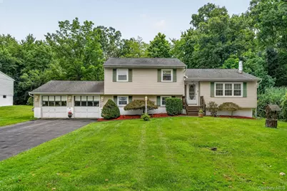 22 Elliott Place, New Hampton, NY 10958 - Photo 1