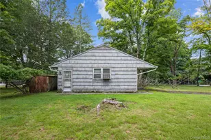 1 Langeries Dr, Monsey, NY 10952 - Photo 12