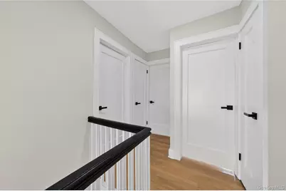 101 Argyle Road, West Hempstead, NY 11552 - Photo 12