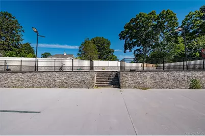 429 Ontario Street, Ronkonkoma, NY 11779 - Photo 24