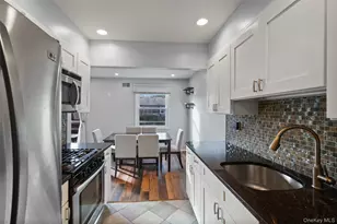 68 New Holland Village, Nanuet, NY 10954 - Photo 8
