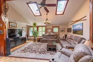 104 Park Pl, Saugerties, NY 12477 - Photo 4