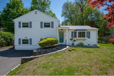 147 Lockwood Road, Cortlandt Manor, NY 10567 - Photo 1