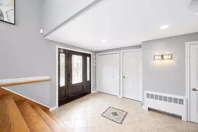 49 Village Drive, Jericho, NY 11753 - Photo 10