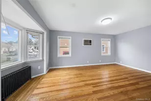 370 Locust Ave, Uniondale, NY 11553 - Photo 4