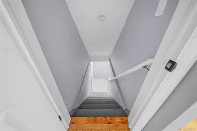 370 Locust Avenue, Uniondale, NY 11553 - Photo 16
